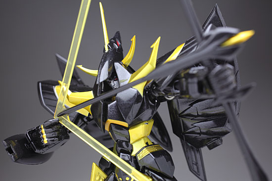 Review: Super Robot Chogokin Black God Raideen (Tamashii Fes