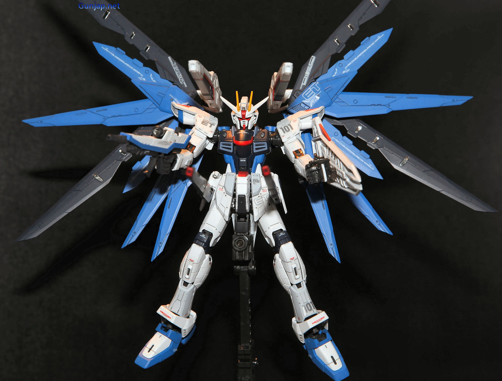 Rg 1 144 Zgmf X10a Freedom Gundam No 18 New Wallpaper Size Images W Link To Diorama Wallpaper Size Images Too Gunjap