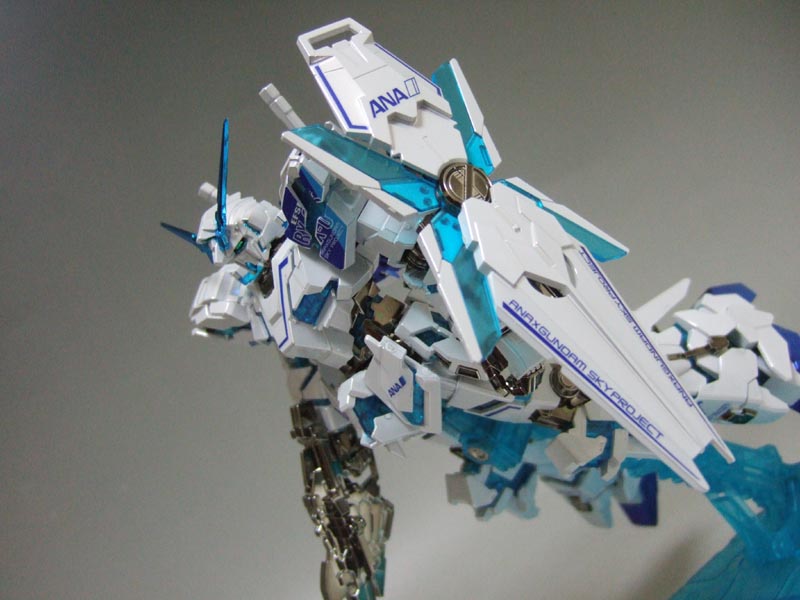 HGUC 1/144 RX-0 Unicorn Gundam (D-Mode) ANA Color Ver. Full