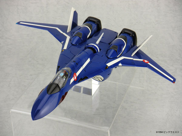 Macross 7: 1/60 Complete Transformation VF-19 Emerald Force. No.8