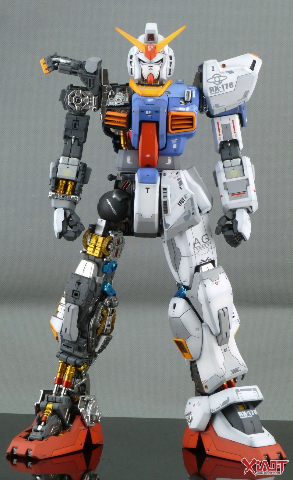 1/60 Perfect Grade Gundam Mk-II AEUG: Improved Work by ferrarired. Full