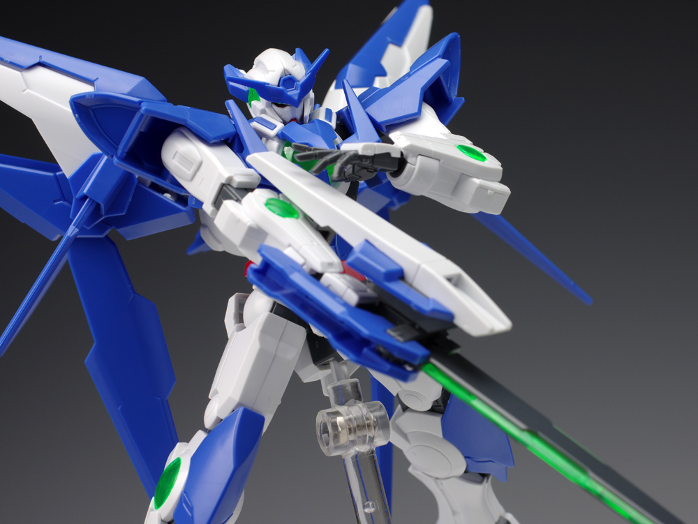 REVIEW] HGBF 1/144 Gundam Amazing Exia: Photoreview No.38
