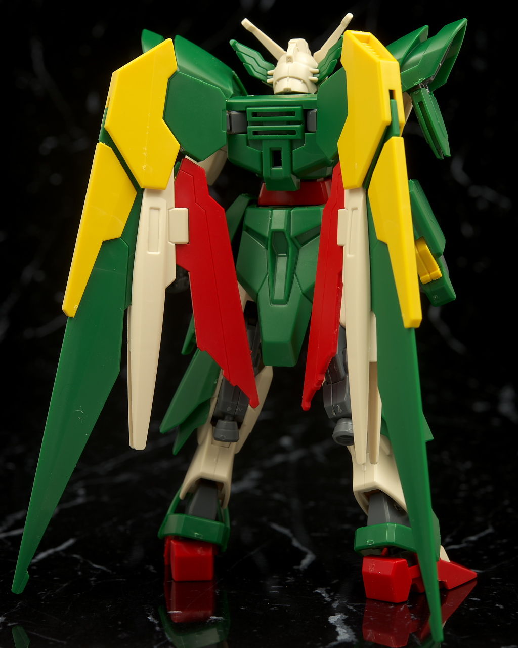 Amazon.com: HGBF 1/144 Gundam Fenice Rinascita Plastic Model