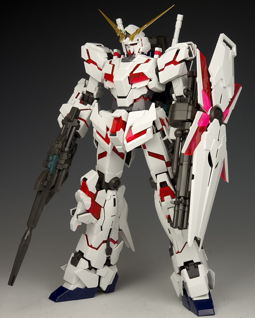 PG 1/60 RX-0 Unicorn Gundam: DESTROY MODE + LEDs unit
