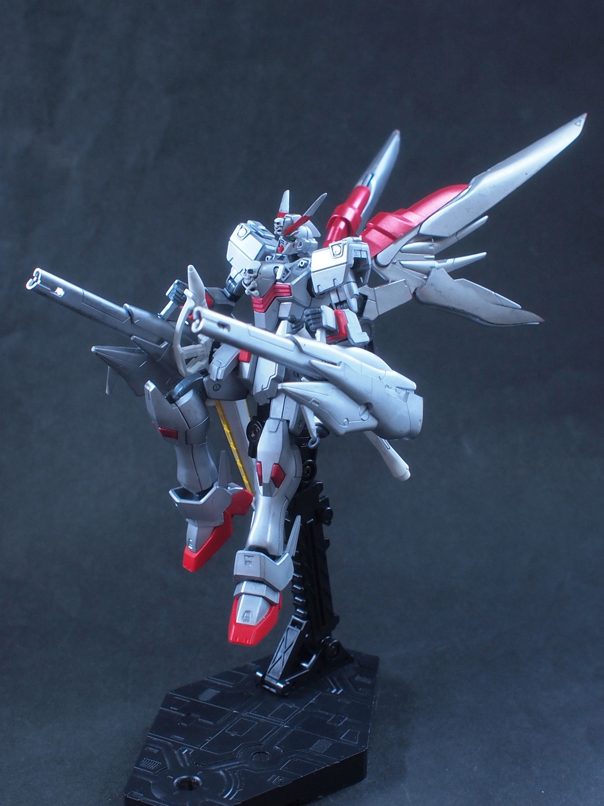 1/144 CROSSBONE GUNDAM GHOST FULL CLOTH KAI: Custom Work