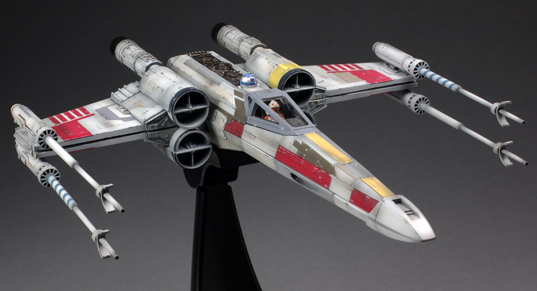 Bandai x Star Wars 1/48 X-Wing Starfighter MOVING EDITION: Painted