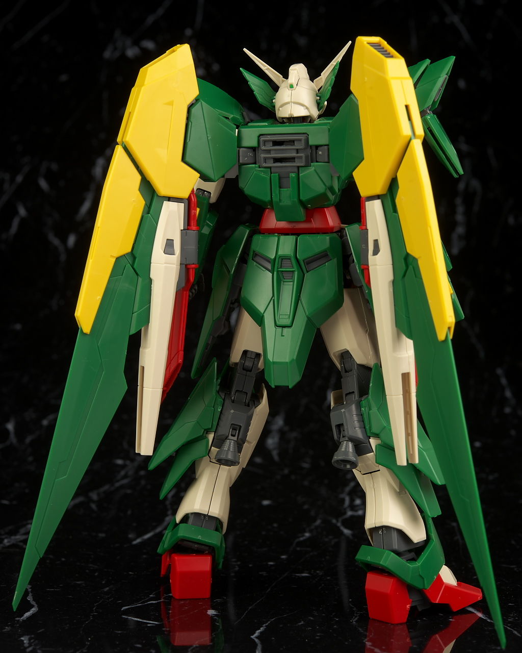 FULL DETAILED PHOTO REVIEW] MG 1/100 Gundam Fenice Rinascita