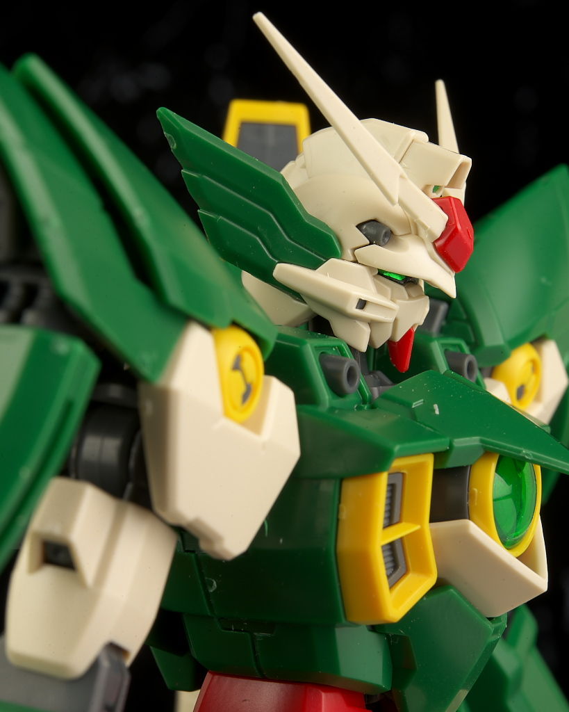 FULL DETAILED PHOTO REVIEW] MG 1/100 Gundam Fenice Rinascita