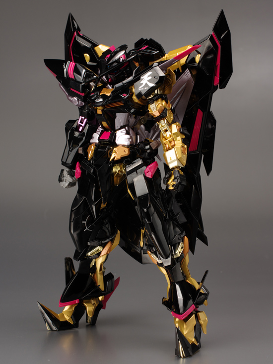 METAL BUILD Gundam Astray Gold Frame Amatsu Mina: a New PHOTO