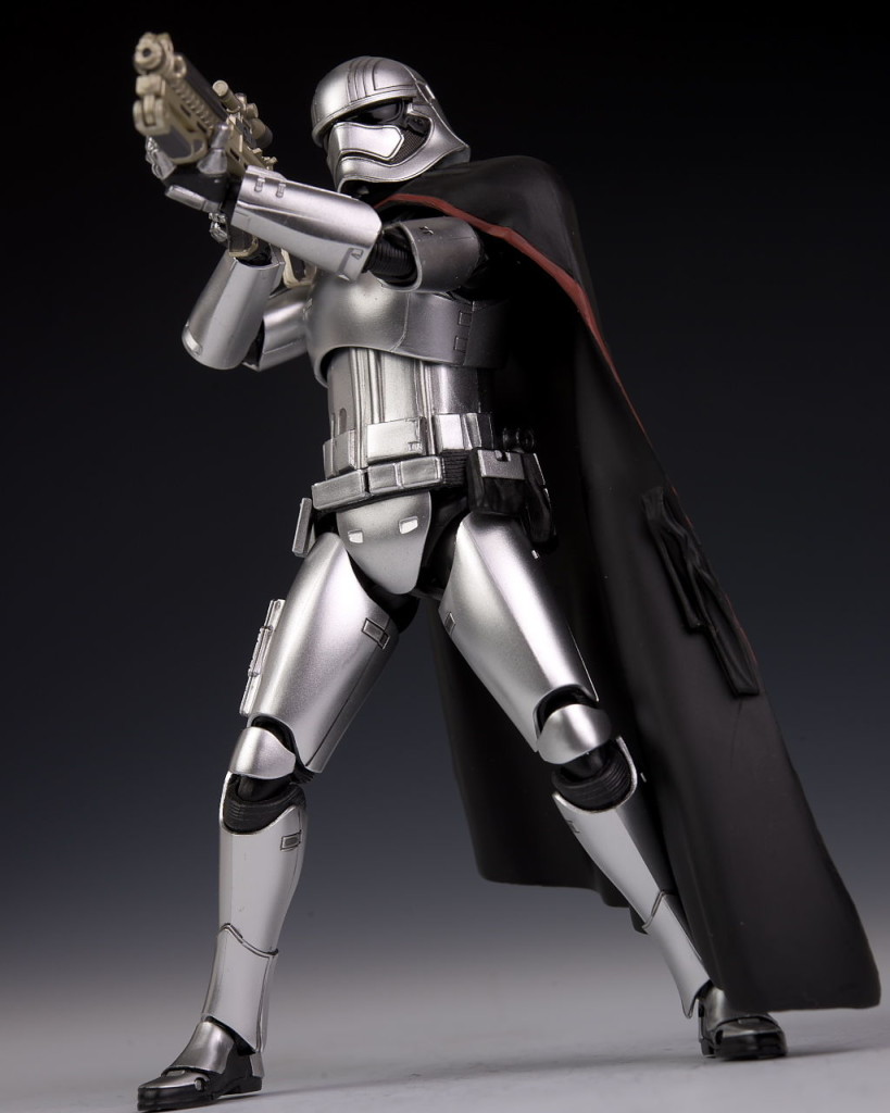 FULL REVIEW S.H.Figuarts CAPTAIN PHASMA [Star Wars The Force Awakens]