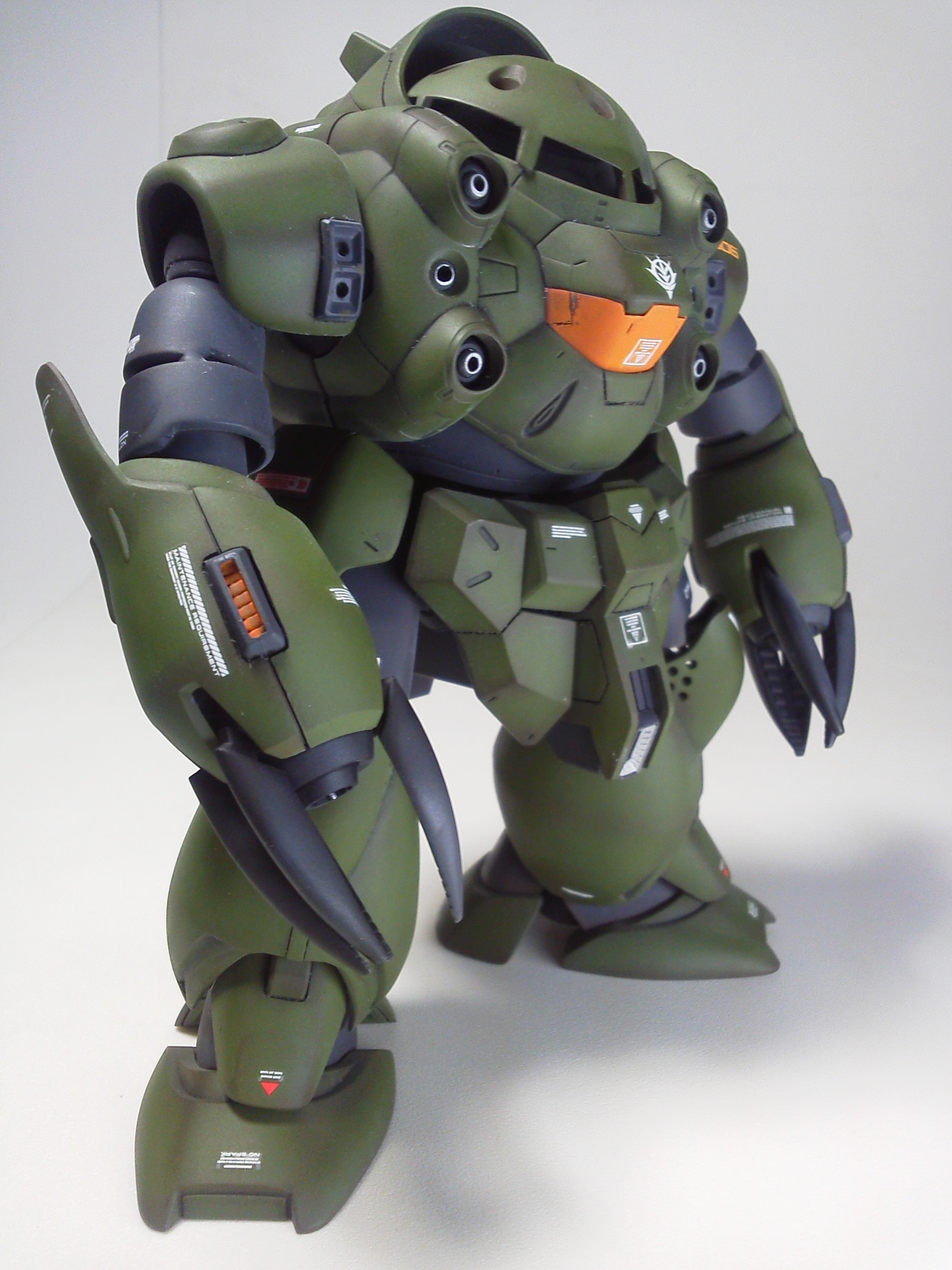 ZITANIC's Custom 1/144 Z'Gok G (Gusion) Iron-Blooded Cyclops