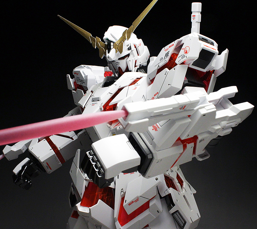 Mega Unicorn Gundam 1/48 (Hand Painted) (Metal Paint - Depop