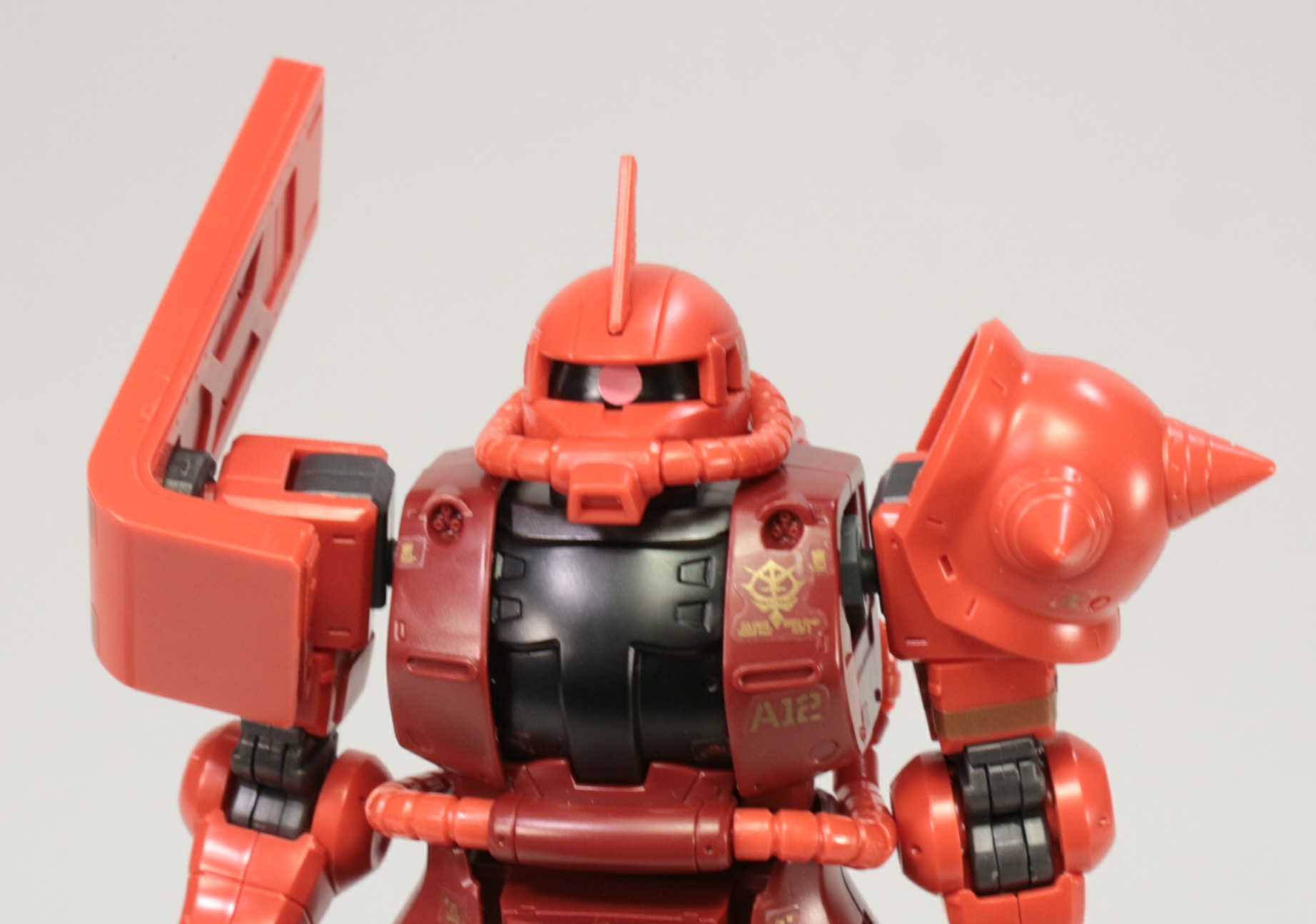 REVIEW HG 1/144 CHAR's ZAKU II ISETAN LIMITED COLOR Ver