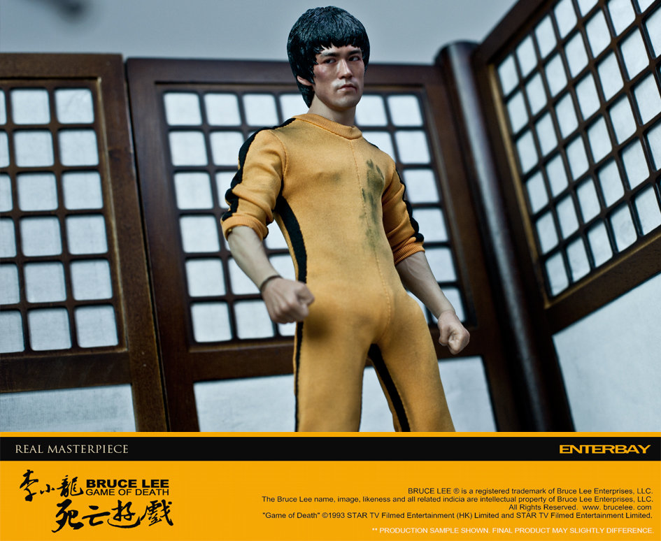 1/6 scale Real Masterpiece Collectible Figure BRUCE LEE: 死 亡 遊 戯 監 督 Ver. 