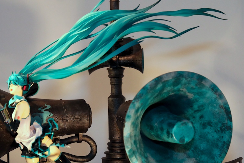love is war miku figure