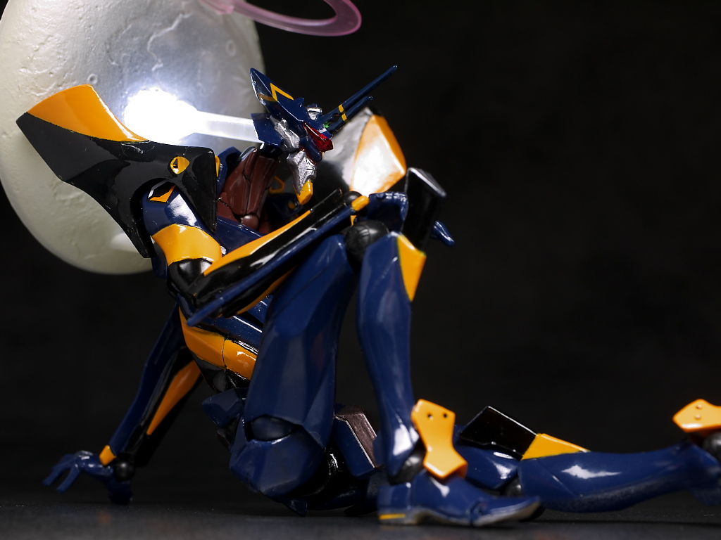 Review: Revoltech No.108 Evangelion Mark.06 No.26 Big Size