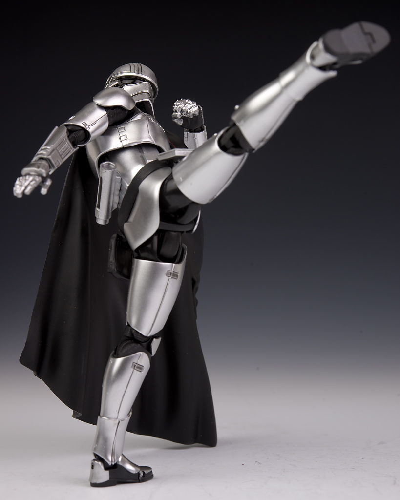 FULL REVIEW S.H.Figuarts CAPTAIN PHASMA [Star Wars The Force Awakens]