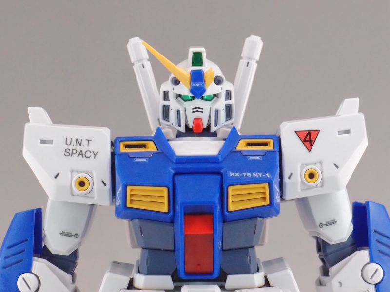 1st Review of MG 1/100 GUNDAM NT-1 (ALEX) Ver. 2.0 (No.30 images on site, credit)