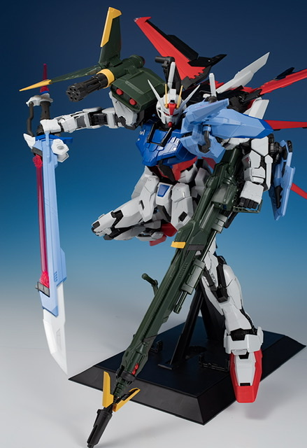 Perfect Grade PG Perfect Strike Gundam Review