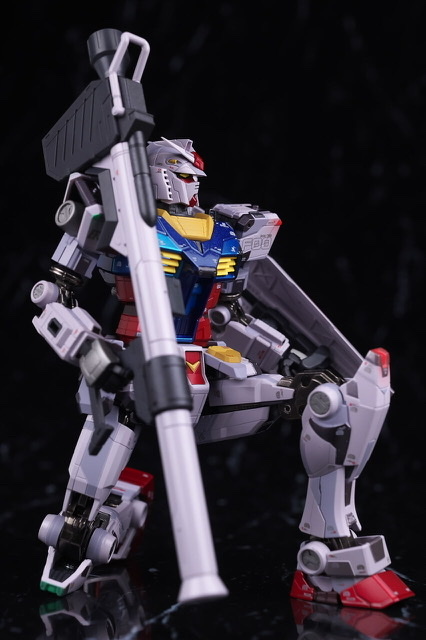 REVIEW 超合金 GFY RX-78F00 Night illuminated ver. – GUNJAP