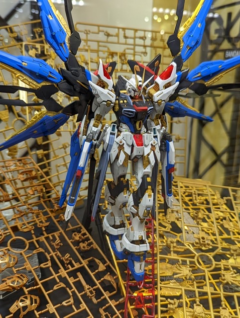 Update) MGEX Strike Freedom Gundam – GUNJAP